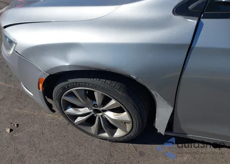 2015 Chrysler 200 S из США, поврежденный, VIN 1C3CCCBB0FN696377